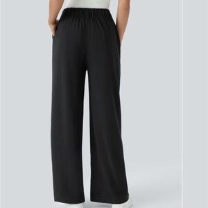 Women's Black Wide-Leg Pants
